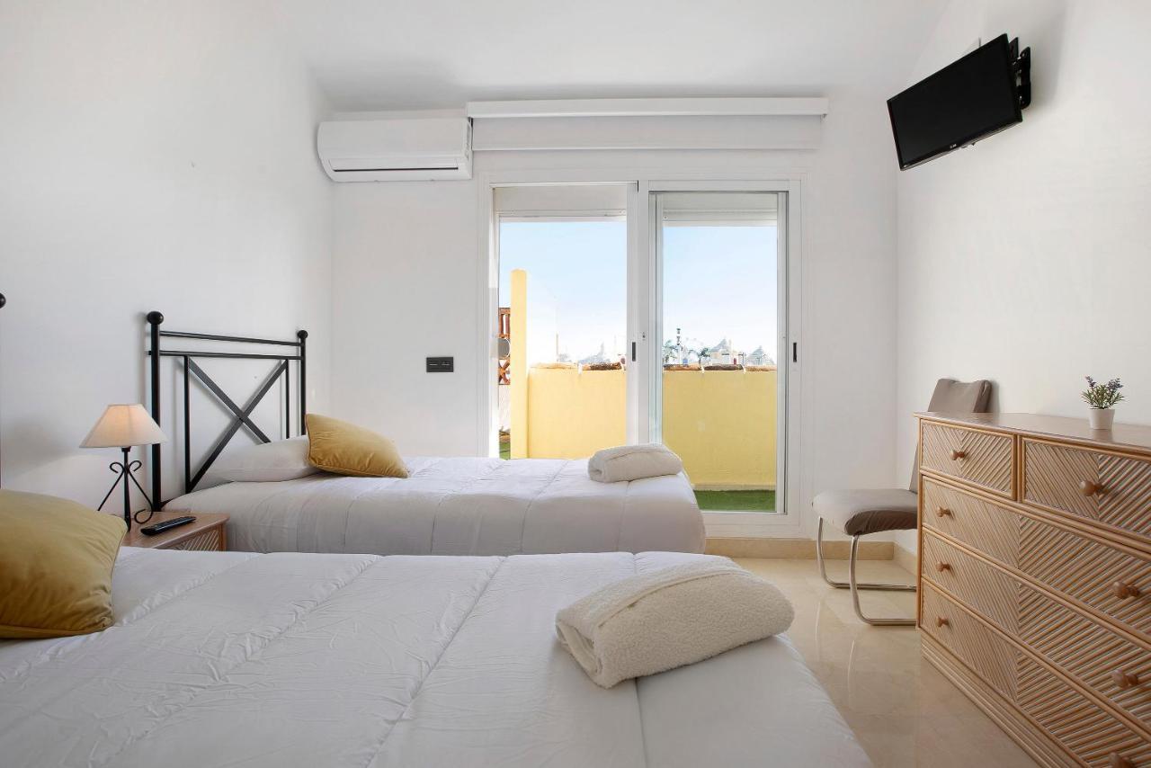 Apartamento Luxury In Puerto Marina Benalmádena Exterior foto